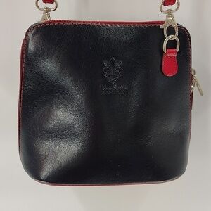 Vera Pelle Black Red Crossbody Bag 7" X 6.5" X 3